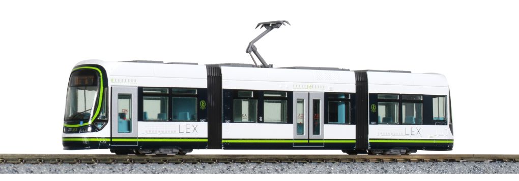 HER Hiroden 1000 LEV Green Mover LEX Tram
