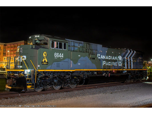 176-8540 SD70ACU Diesel CP Military Heritage 6644 D-Day