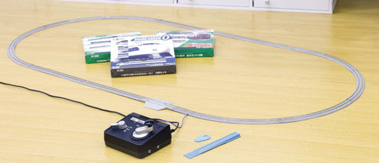 Unitrack (BM1) CS Basic Oval Track Set w/Controller