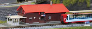 Pre-Owned 23-245A Glacier Express (Filisur) Station (Pre-Built)