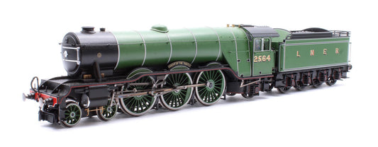 LNER A1 Class 'Knight of Thistle' No.2564 4-6-2 Steam Locomotive