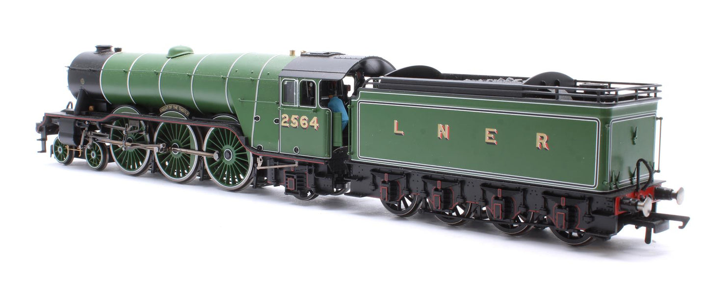 LNER A1 Class 'Knight of Thistle' No.2564 4-6-2 Steam Locomotive