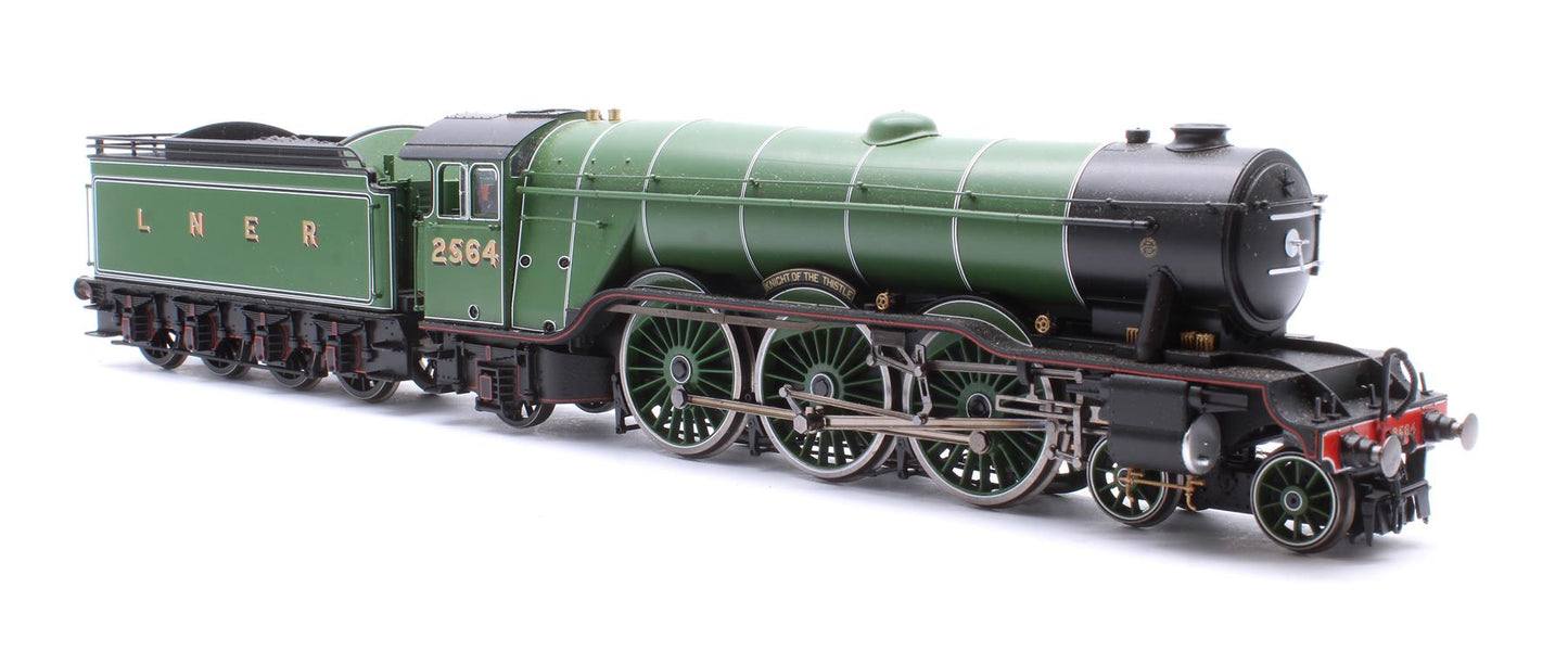 LNER A1 Class 'Knight of Thistle' No.2564 4-6-2 Steam Locomotive