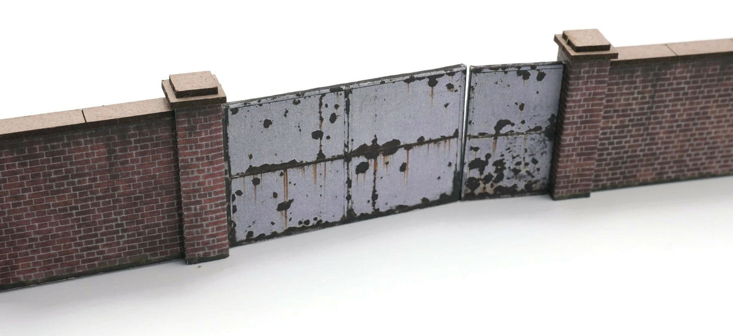OO 6ft Industrial Brick Wall And Gates Model Kit