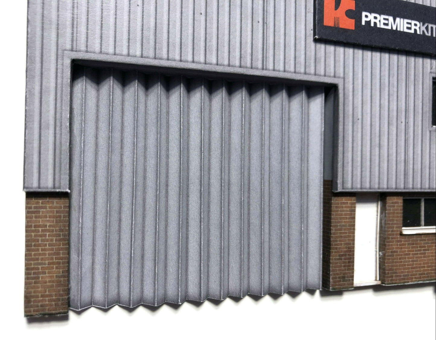 OO Low Relief Modern Industrial Unit Model Kit