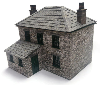 OO/HO Farmhouse Model Kit