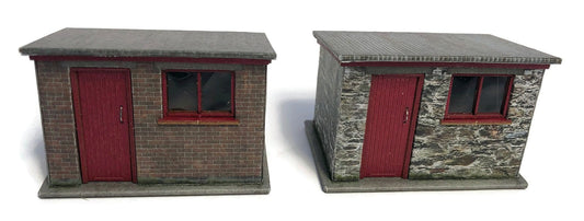 OO Small Brick/Stone Lineside Huts/Sheds (Pack of 2) Model Kit