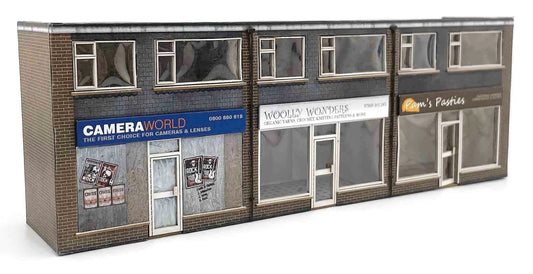 OO Low Relief 1970's Terraced Shops Model Kit