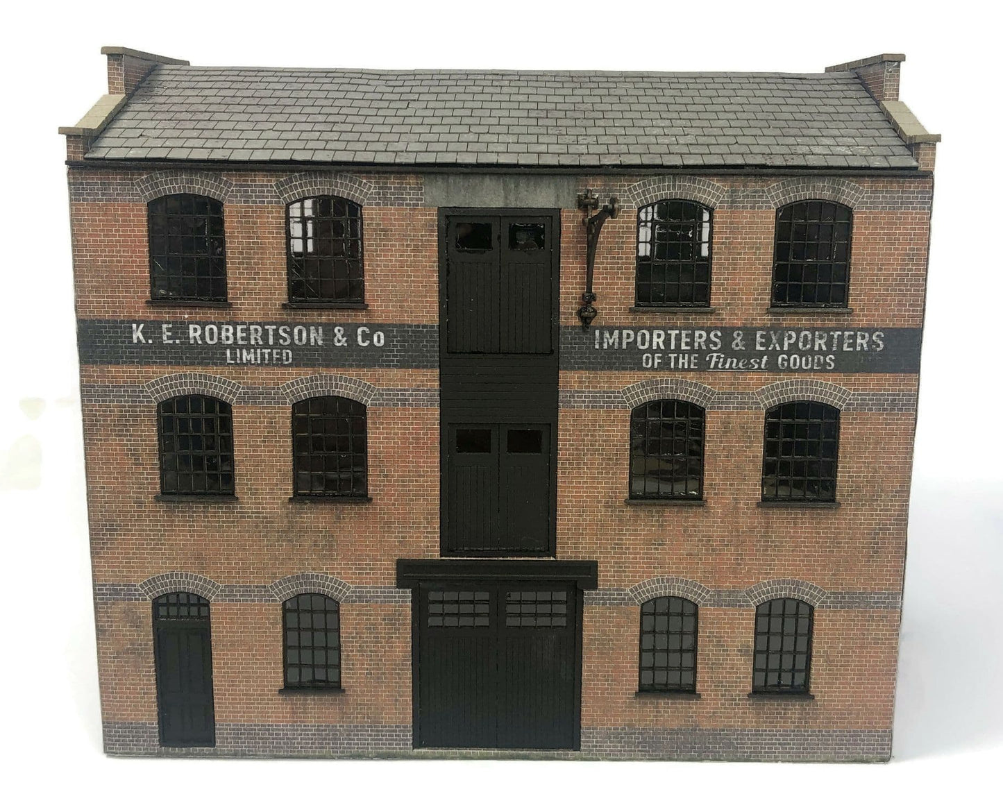 KX090 OO Robertson's Bonded Warehouse Model Kit
