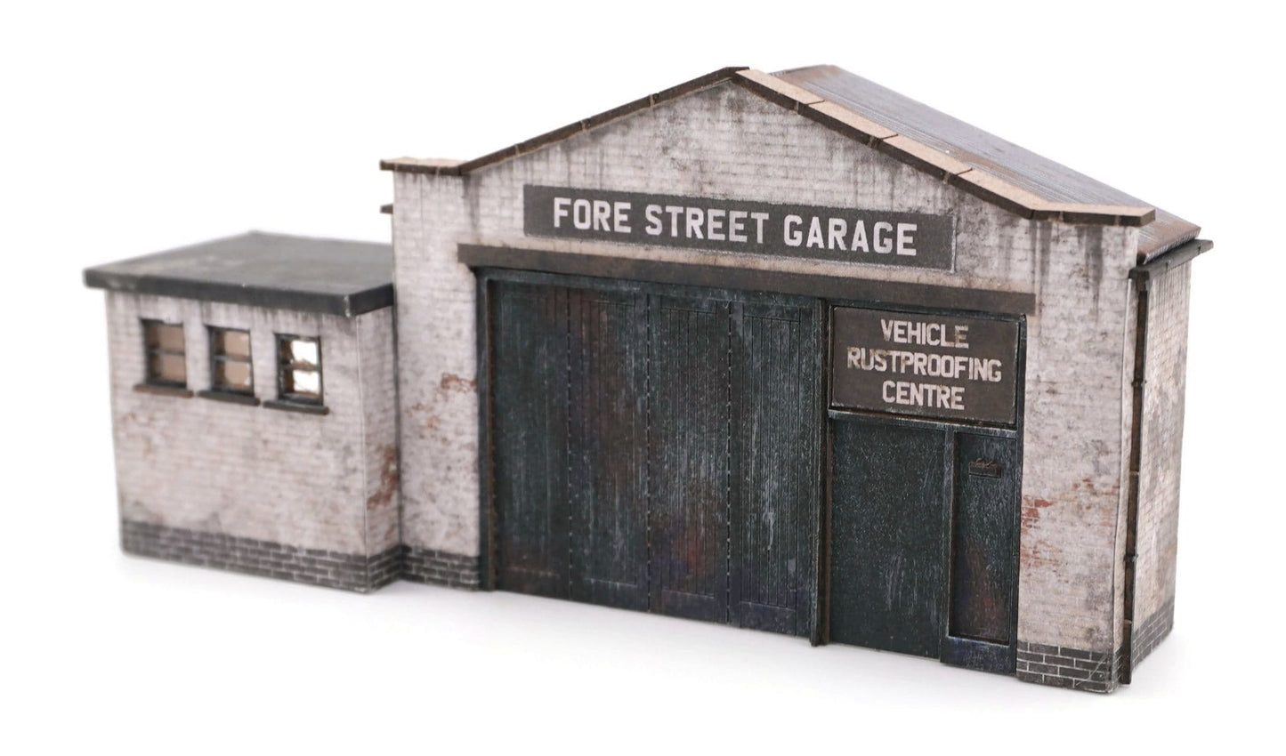 Fore Street Low Relief Garage Model Kit