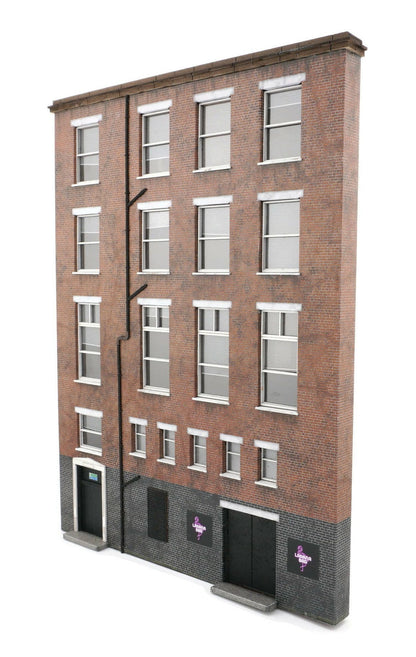 Low Relief Nightclub & Offices Model Kit