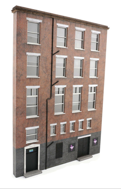 Low Relief Nightclub & Offices Model Kit