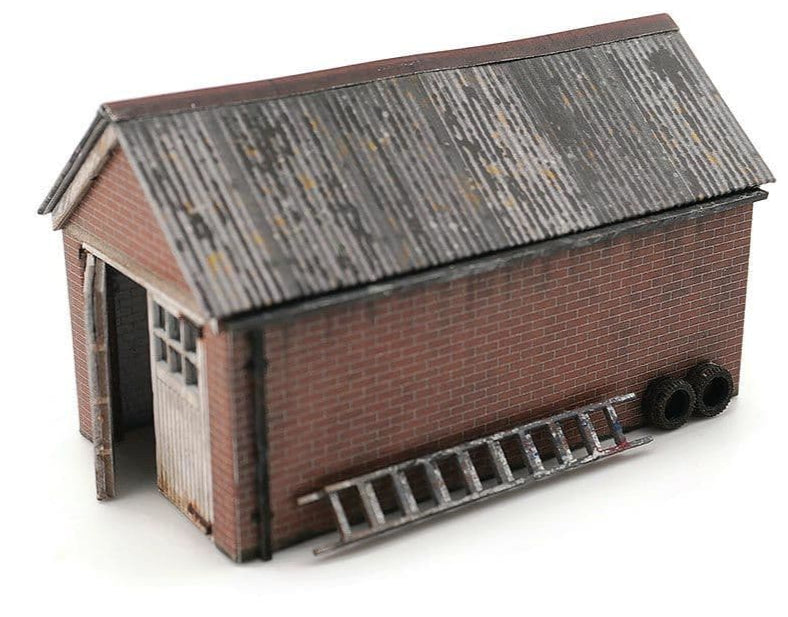 OO/HO 1960's Domestic Garage Model Kit