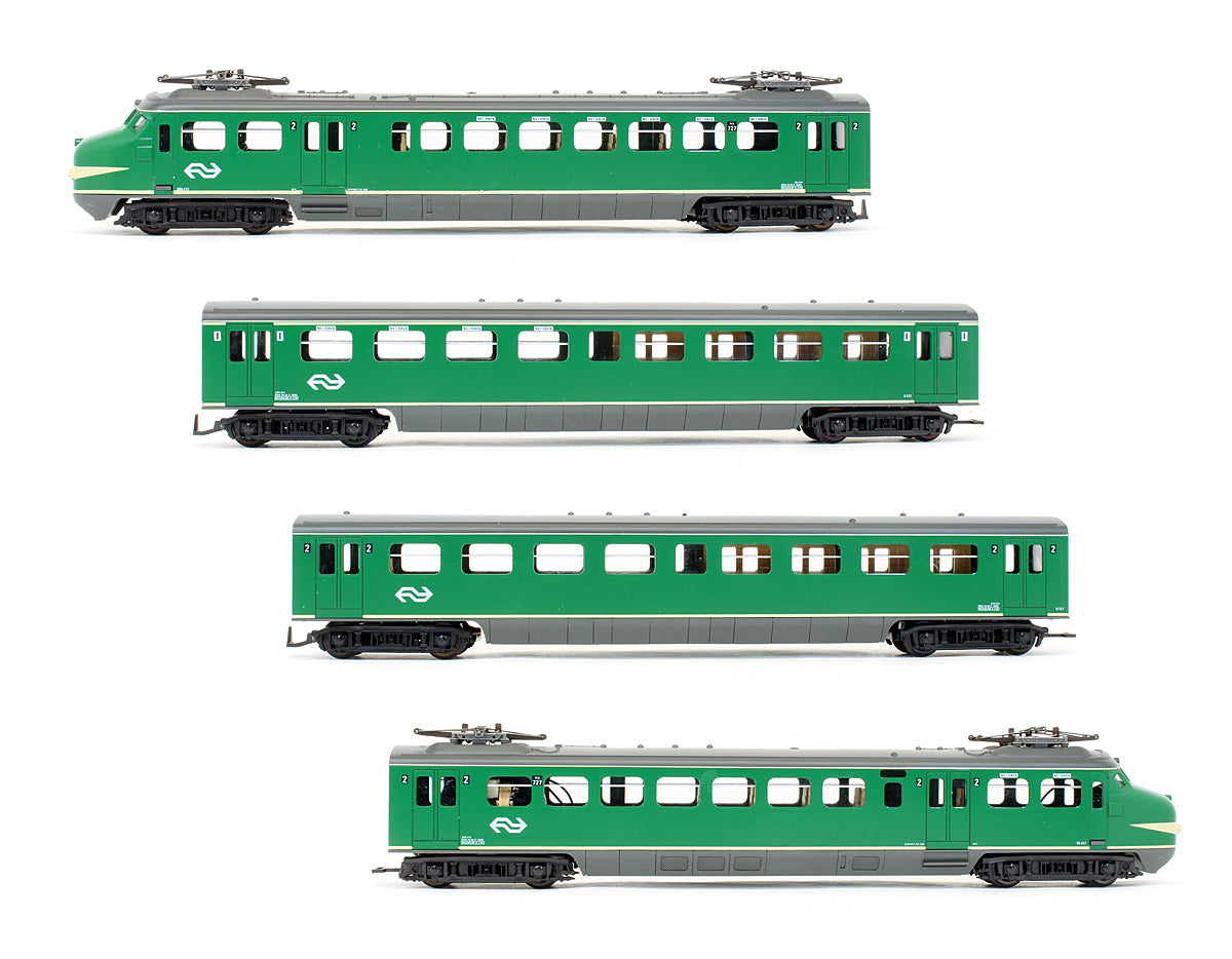 Pre-Owned NS Dog Head 4 Car Set