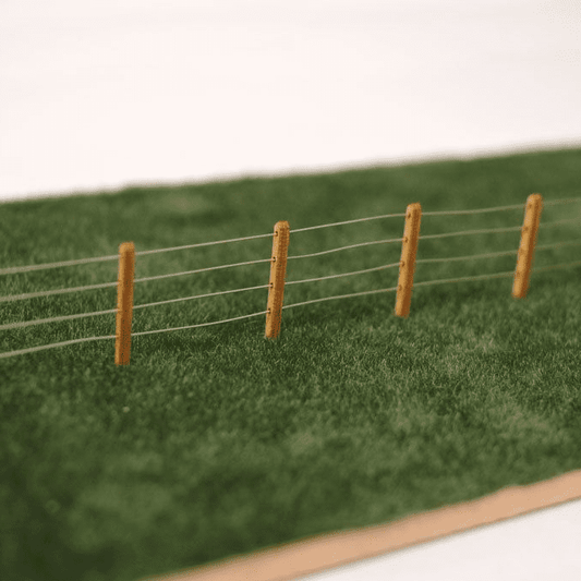 OO/HO 4ft Post & Wire Fencing Model Kit