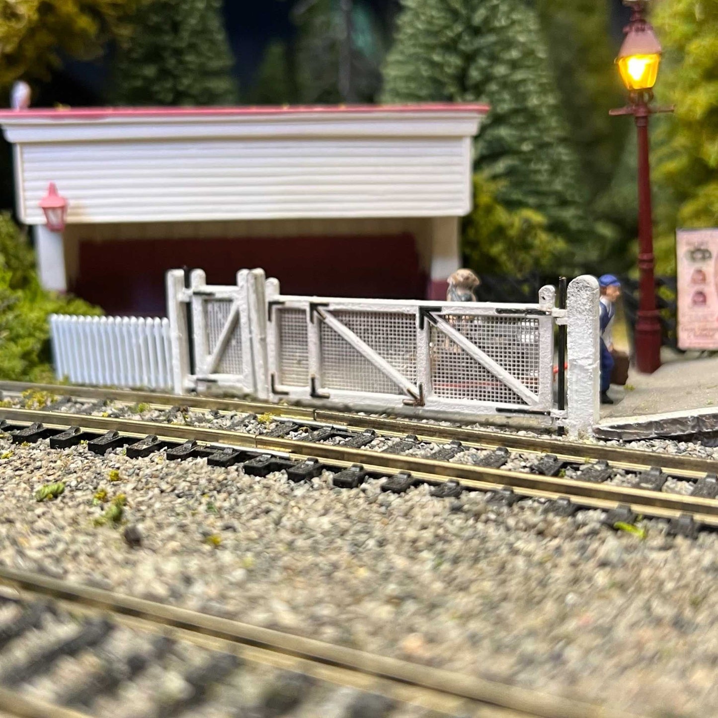 Crossing/Yard Gates (NYMR/Goathland Style) Model Kit