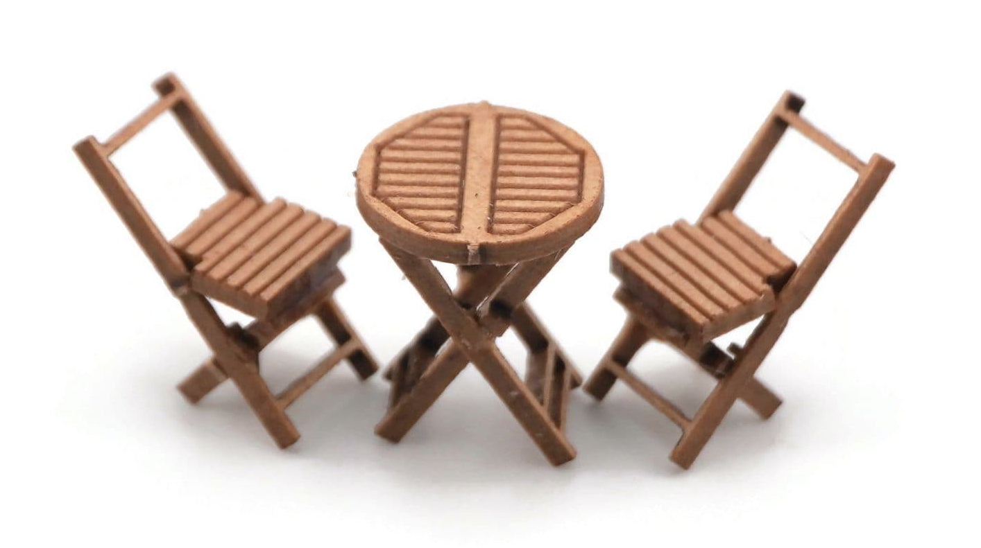 Scale Model Scenery LX566 Wooden Bistro Tables & Chairs – Rails