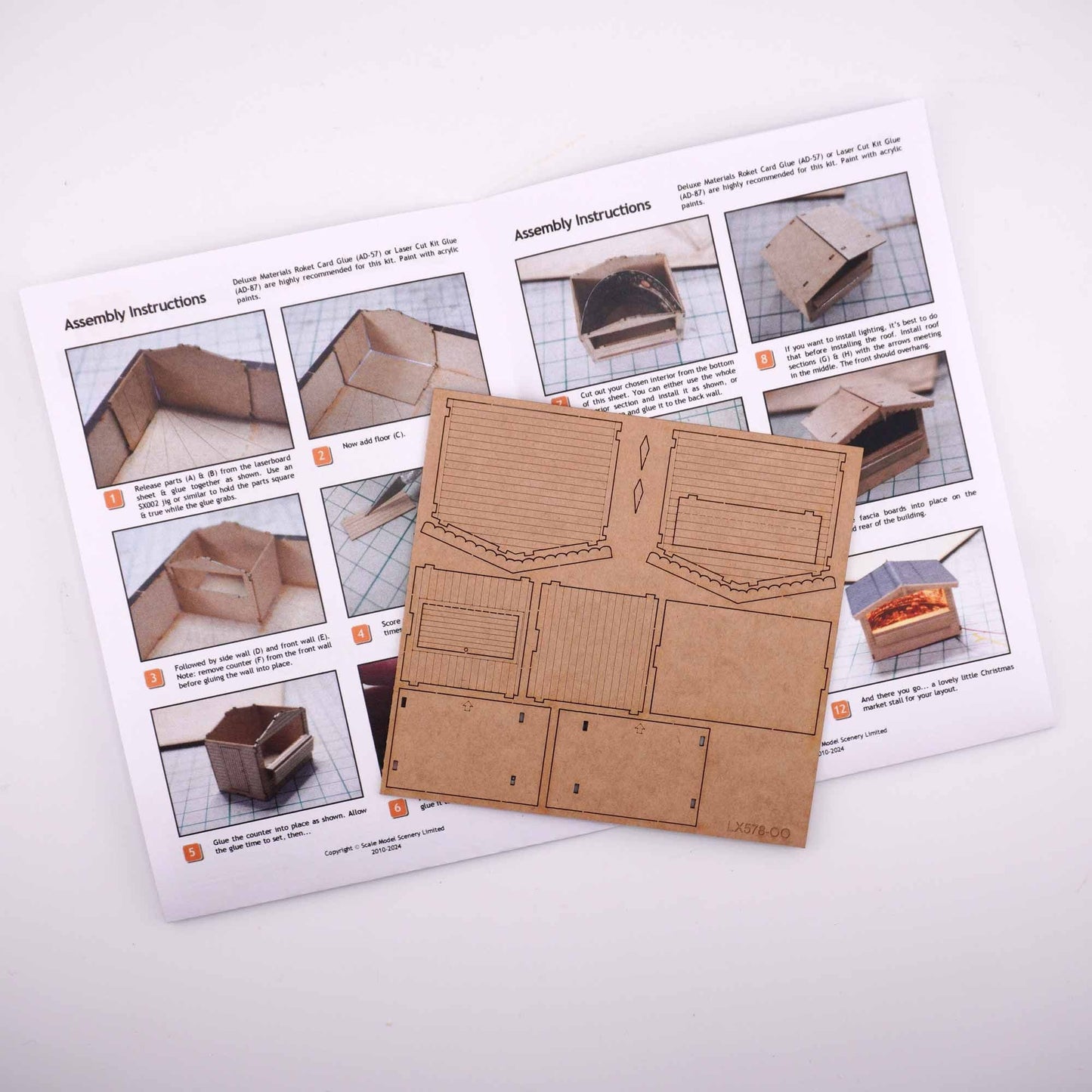 Christmas Market Stall Model Kit