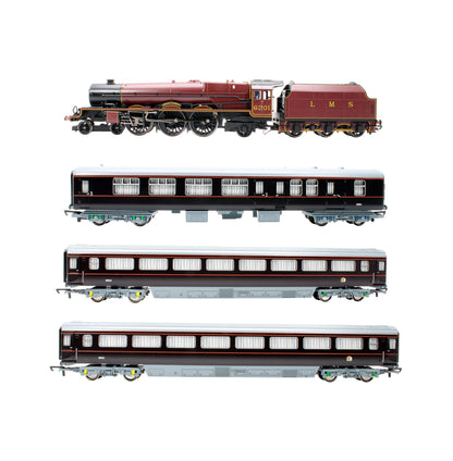 Pre-Owned R1045 Marks & Spencer The Royal Train Set