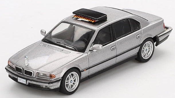 MGT00902-007E James Bond (Tomorrow Never Dies Movie) BMW 750IL (LHD)