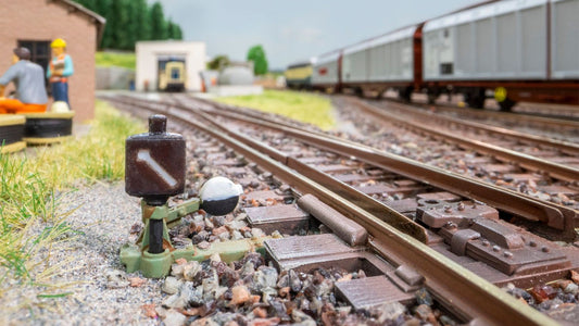 N13910 Control Lever w/Signal Lantern LH 3D Mini 5pcs (Pre-Built) - N Scale