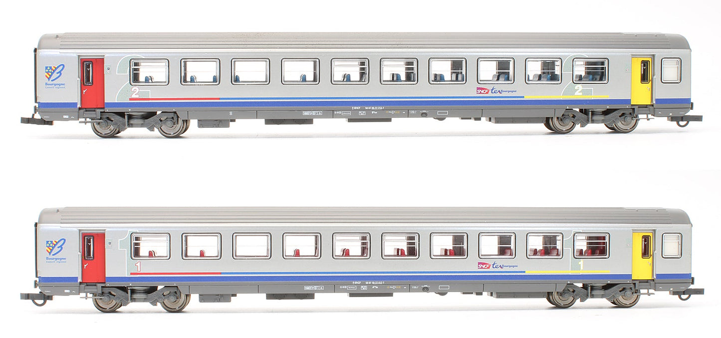Pre-Owned Set Of 2 SNCF Passenger Cars