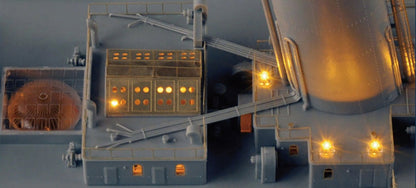 PKTM03719 Titanic Model Kit with LED Light Set
