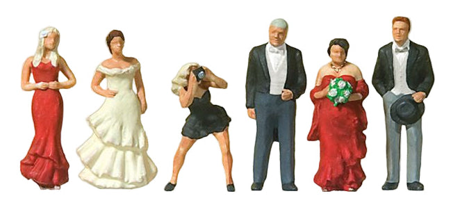 Wedding Guests (6) Exclusive Figure Set
