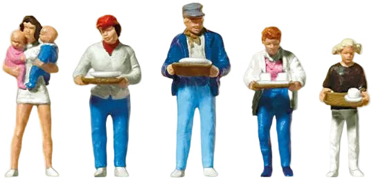At the Canteen (5) Exclusive Figure Set