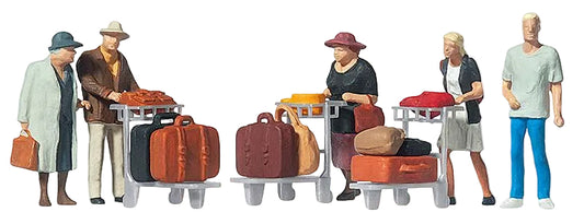 PR10459 Travellers (5) with Luggage Trolleys Exclusive Figure Set