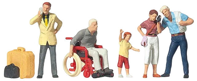 PR10469 Passers By (5) Exclusive Figure Set