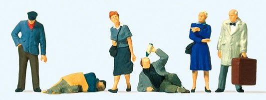 At the Railway Station Scene (6) Exclusive Figure Set