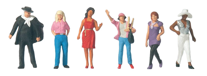 Passers By (6) Exclusive Figure Set