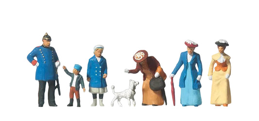 PR12131 Passers By & Policeman 1900 (6) Exclusive Figure Set