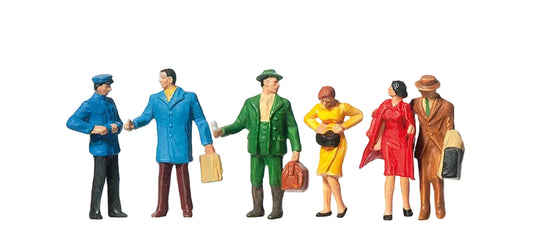 PR14029 At the Platform Gate (6) Standard Figure Set