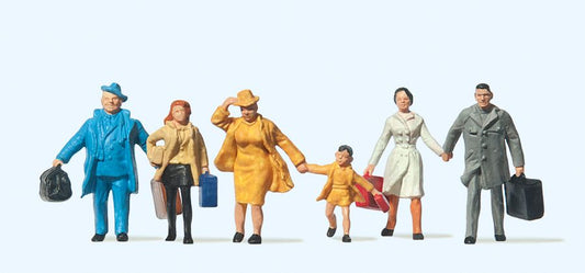 PR14142 Passengers Hurrying (6) Standard Figure Set
