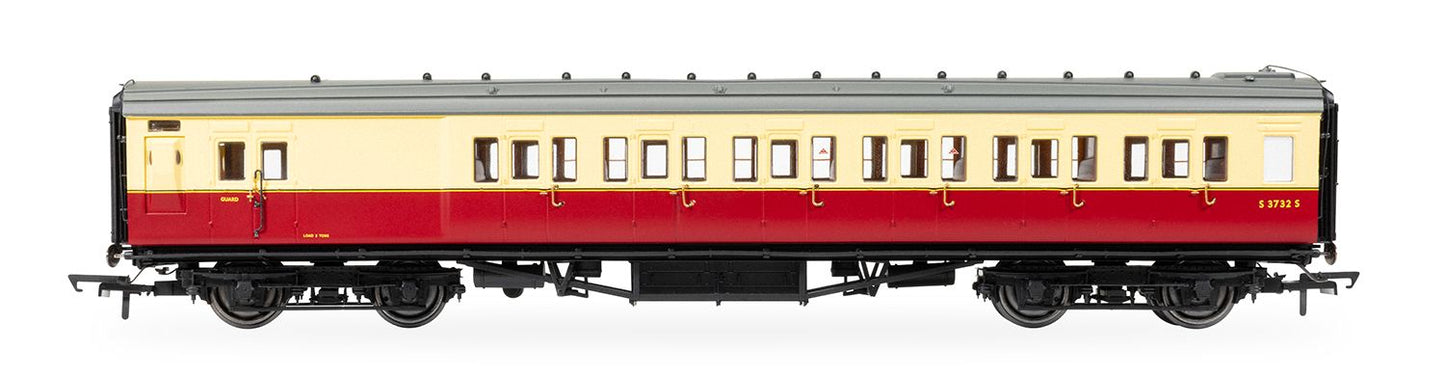 BR Maunsell Brake Third class S3732 Set 179