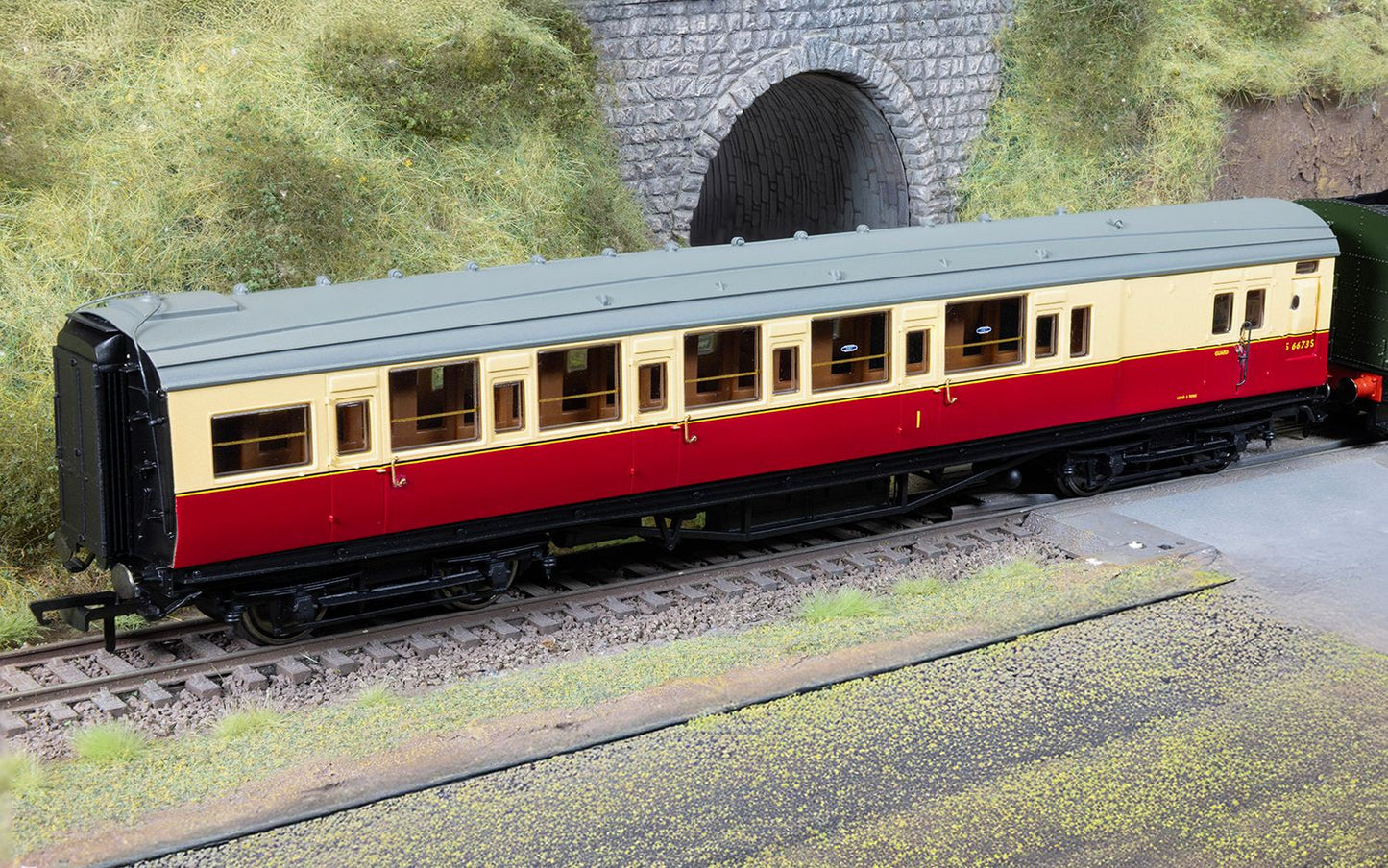 BR Maunsell Brake Composite class S6673 Set 179