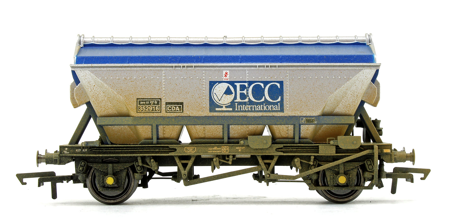 R6964 Set of Three ECC CDA Hopper Wagons - Weathered