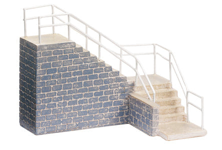Pre-Owned Skaledale Embankment Steps