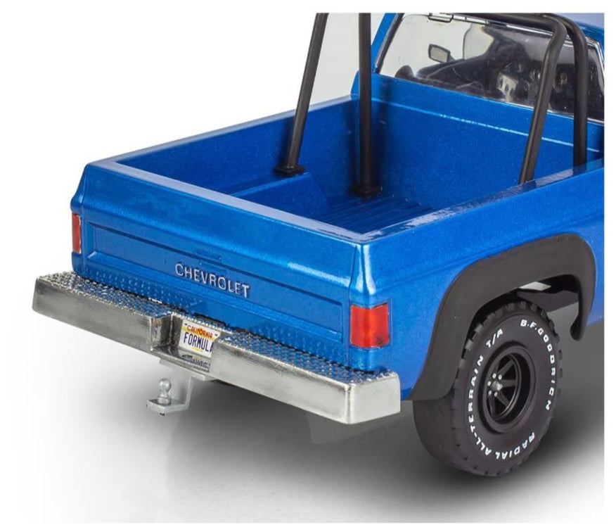 '78 Chevy 4x4 Pickup with Go-kart Model Kit