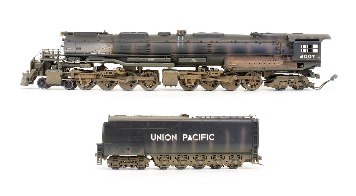 Pre-Owned Union Pacific 4-8-8-4 Big Boy Steam Locomotive - Weathered