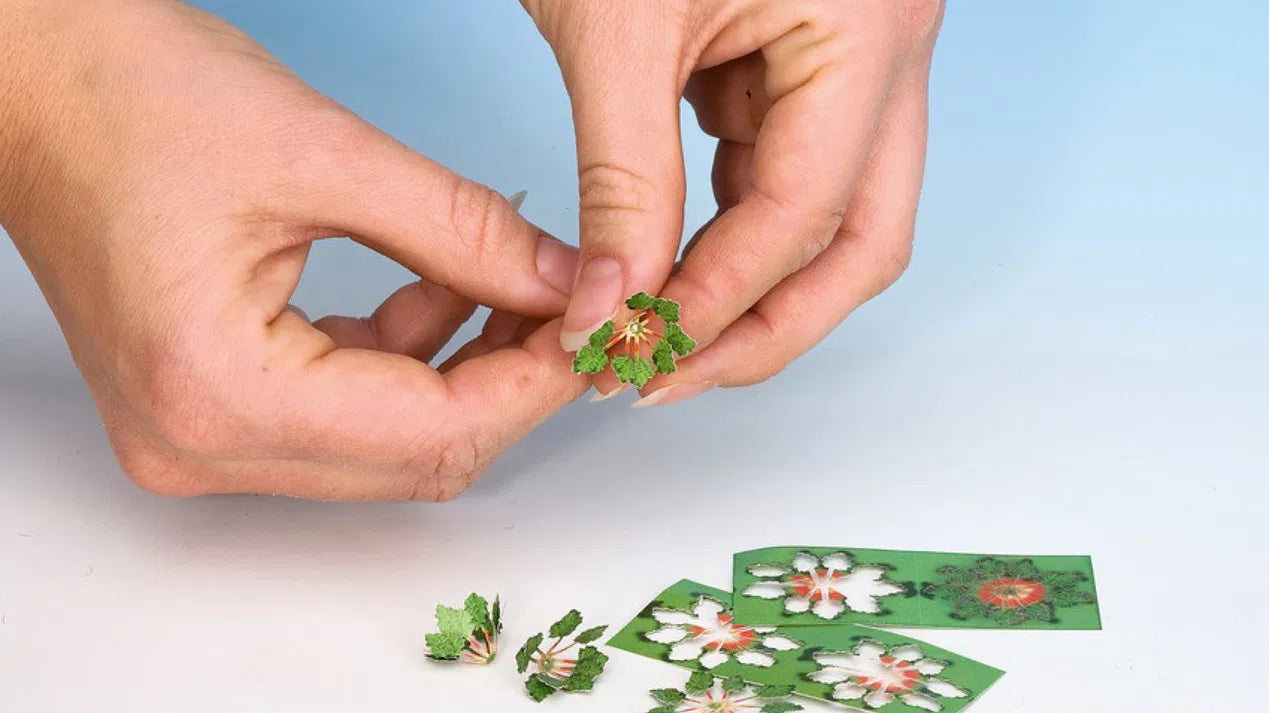 Stinging Nettles (10) Laser Cut Minis Kit