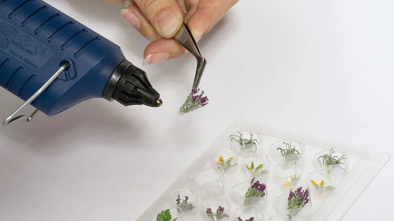 Waterside and Riverside Plants Laser Cut Mini+ (17)