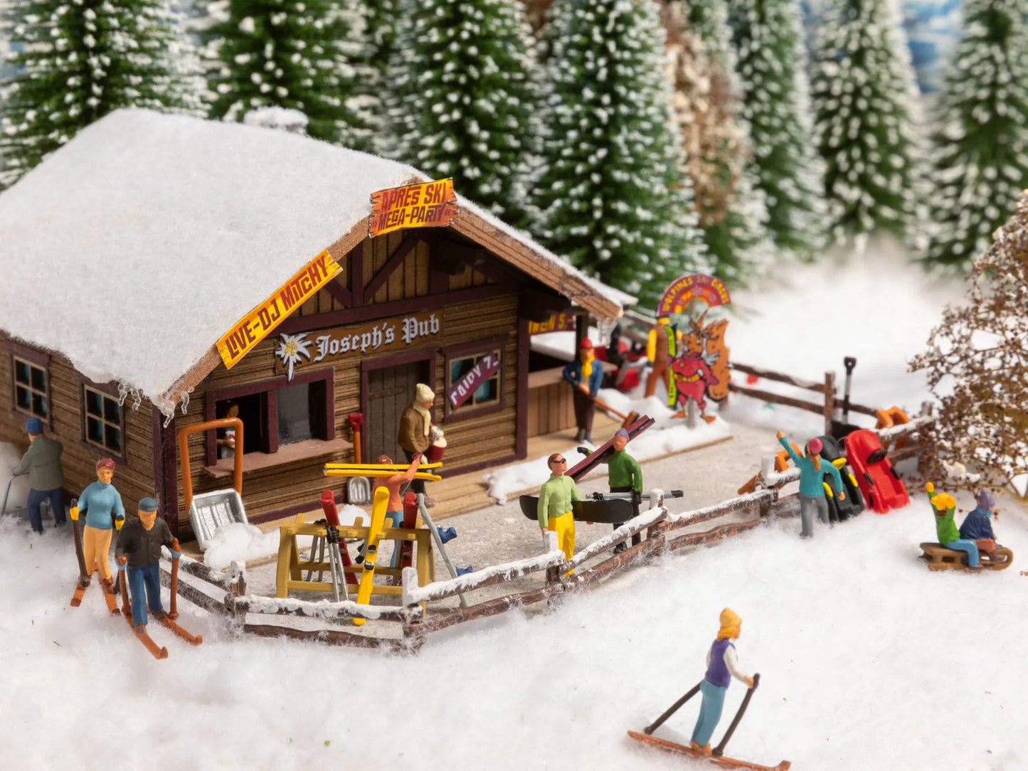 N16428 In Winter 3D Set (Pre-Built)
