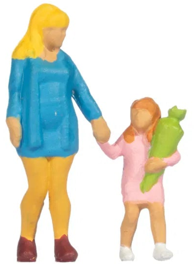 N15415 First Day at School (6) Figure Set
