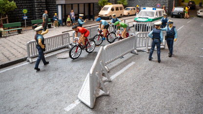 N16290 Cycling Race Themed Figure Set