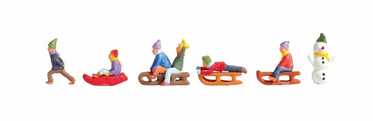 Children in the Snow (6) and Accessories Figure Set