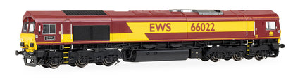 EWS Class 66 Lafarge Charnwood 66022 Diesel Locomotive