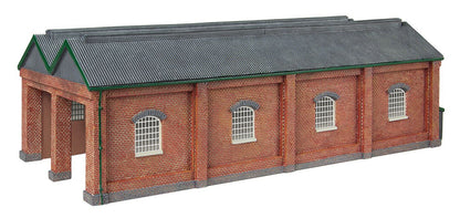 Double Engine Shed - Red Brick Collection